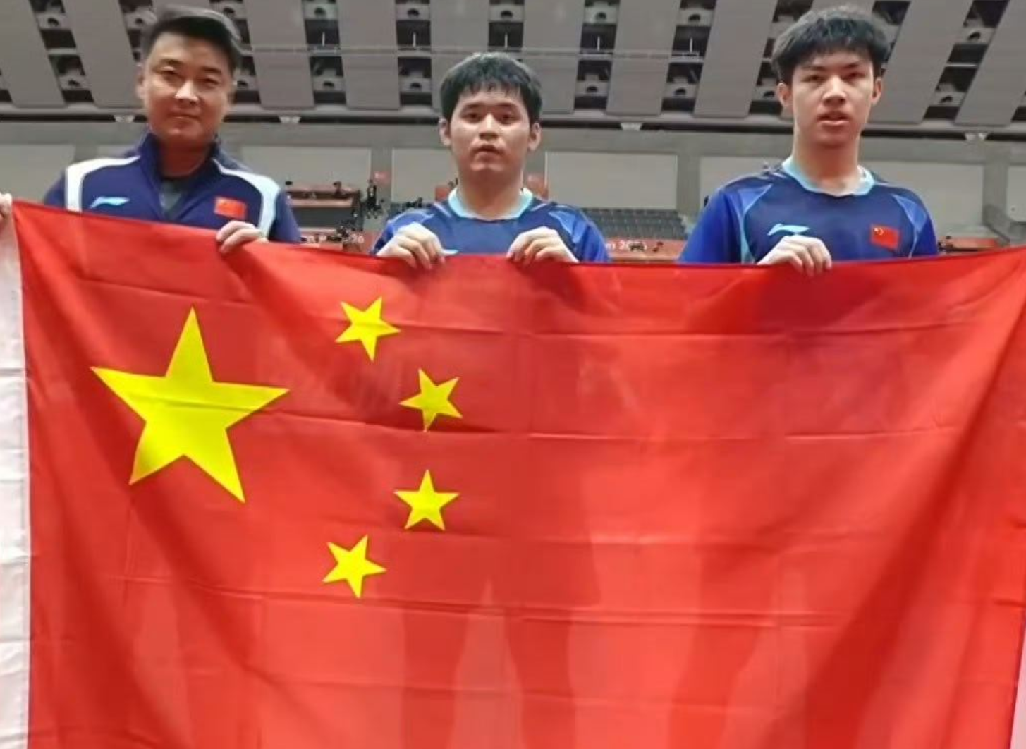 所以官方成立了公司内部的义务工作的团体。产品图片