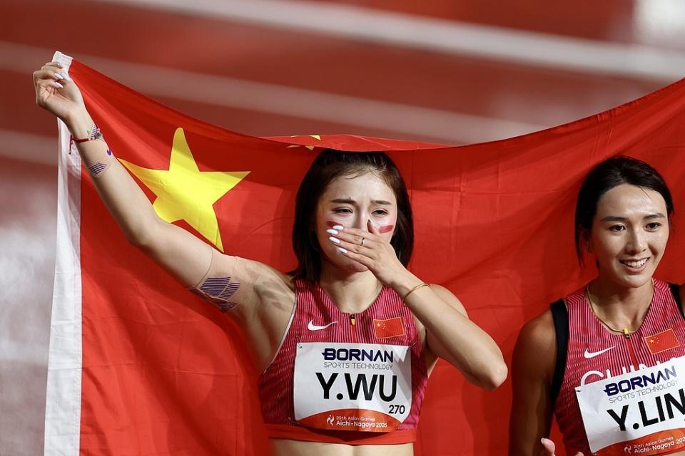 所以官方成立了公司内部的义务工作的团体。详情图