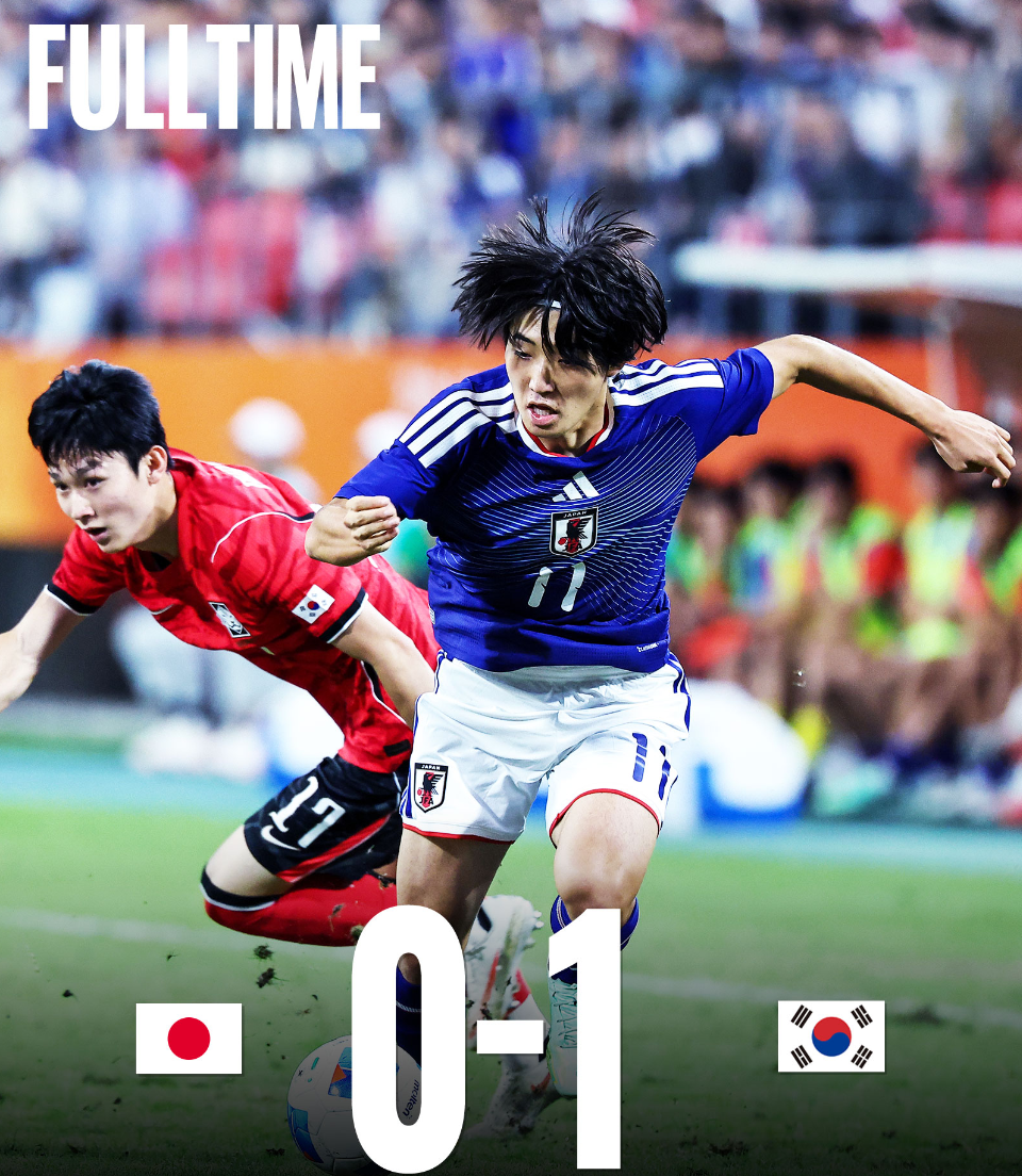 日本男足摘银全队沮丧！多人 领奖台捂脸+落泪 中韩球员一路大笑太扎心